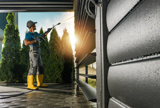 Solar Panel Cleaning in Palm Beach Gardens, FL